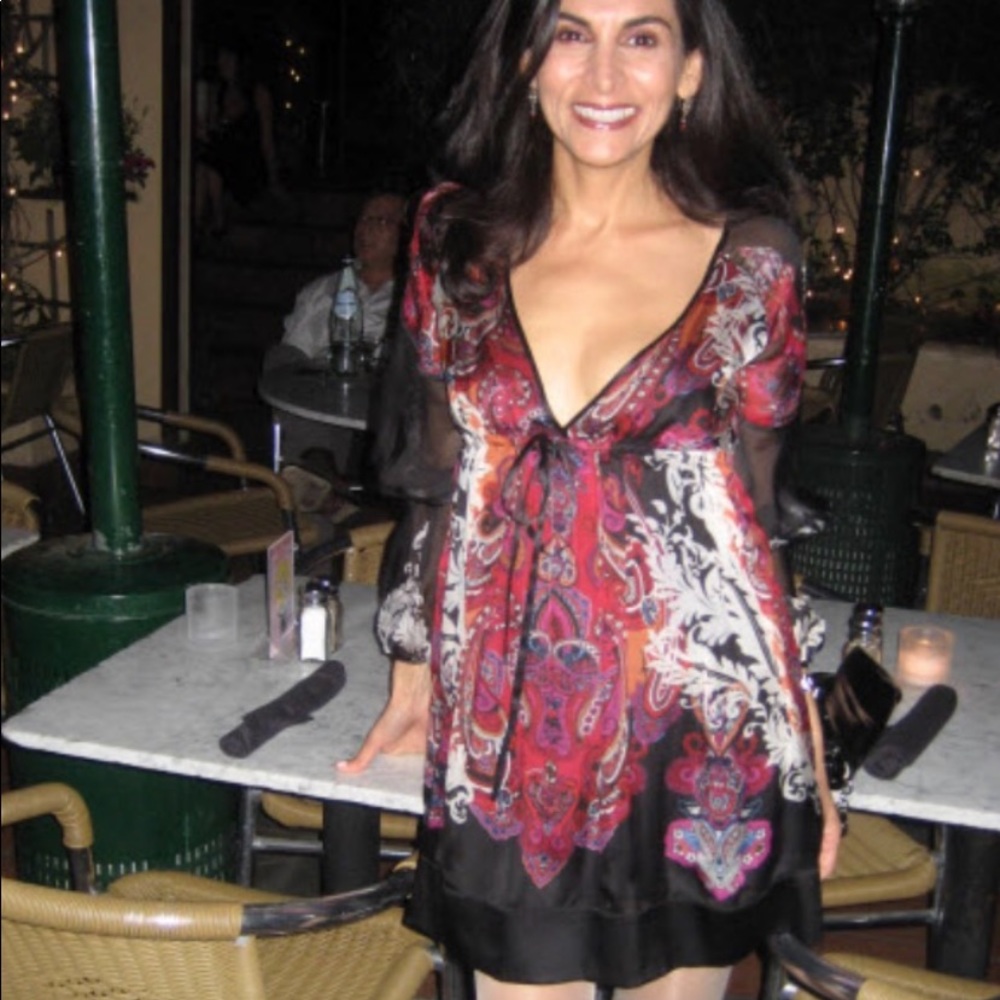 bebe paisley flowery print